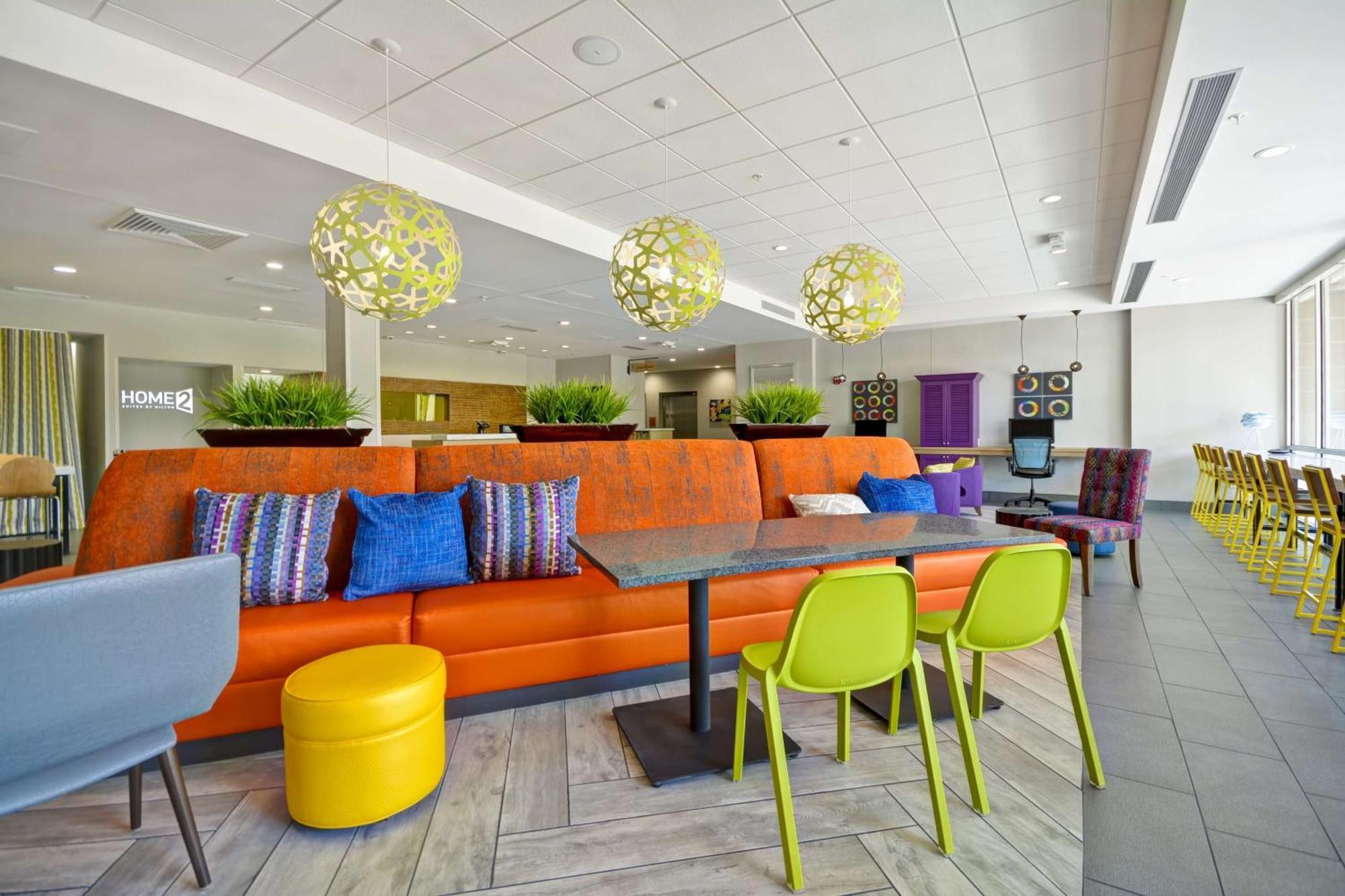 Hotel Home2 By Hilton Cincinnati 3*